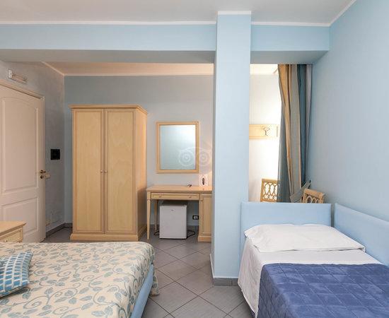 לה קסטלה Villa Aurora מראה חיצוני תמונה